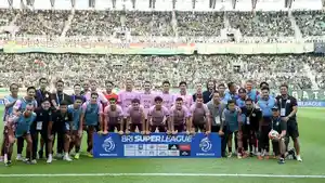 DERBY-JATIM-Persik-Kediri-saat-dijamu-Persebaya-Surabaya-di-Stadion-GBT-Surabaya.jpg