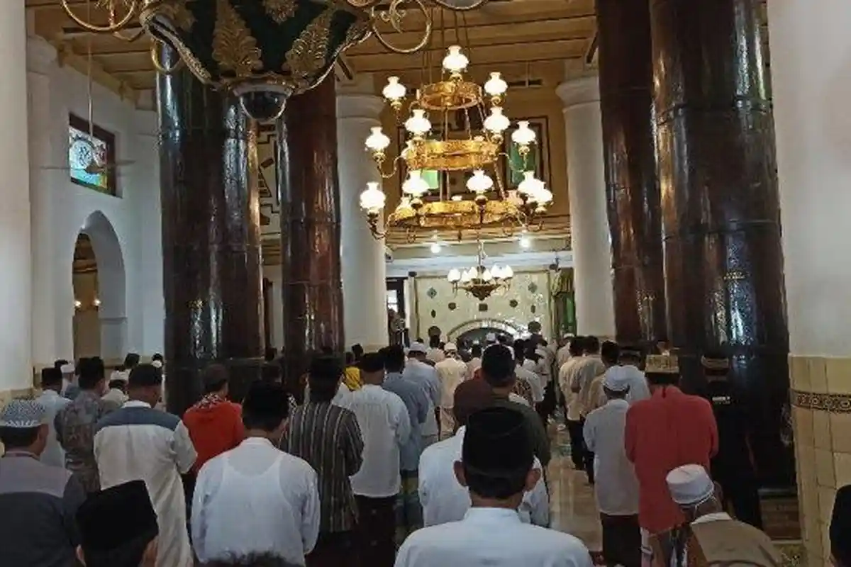 Bacaan Doa Kamilin atau Doa Setelah Salat Tarawih Ramadan dan Bacaan Doa Salat Witir, Mudah Dibaca