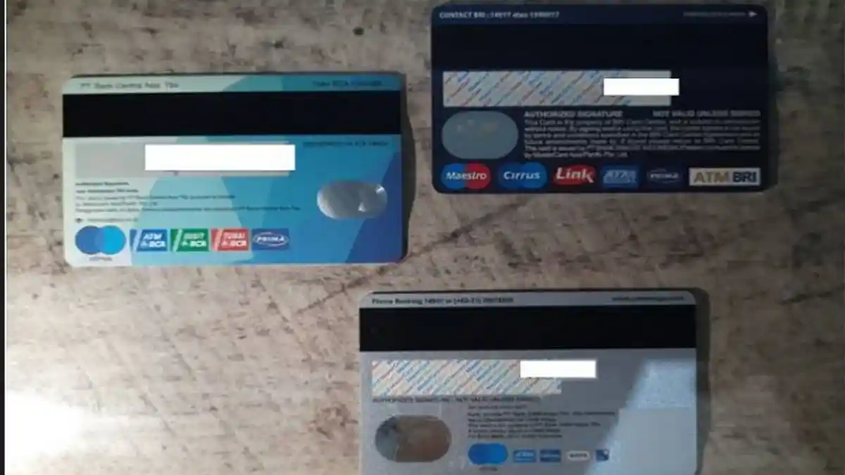 Sangat Mudah Pakai m-Banking Untuk Blokir ATM Mandiri, BCA, BNI dan BRI, Tak Perlu Hubungi CS