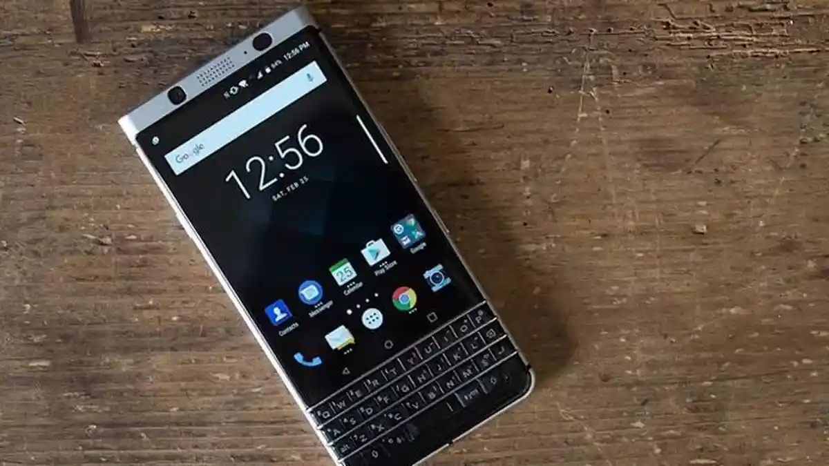 Daftar Smartphone Keluaran 2017 yang Daya Tahan Baterainya Terlama. HP mu Masuk Daftar?