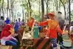 Spot Wisata Favorit Nuansa Pasar Tempo Dulu di Batang