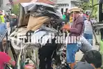 kendaraan-terlibat-laka-di-padang-besi-1152026.jpg