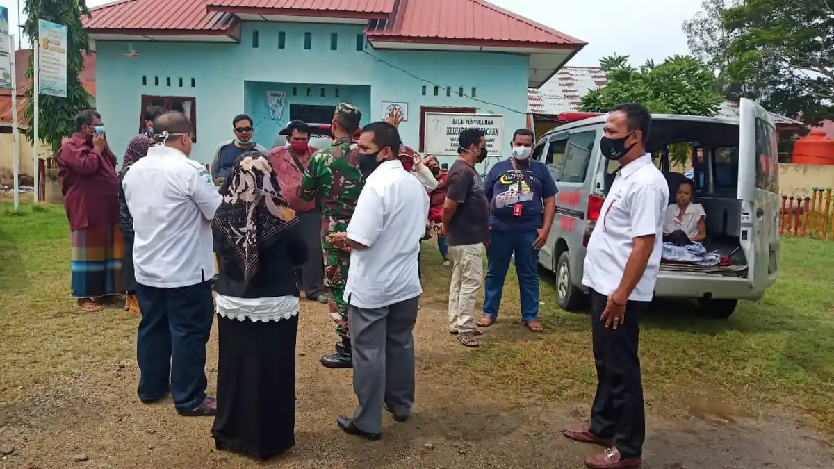 Khatijah yang Sakit Parah di Siantar Sumatera Utara, Diantar Pihak Yayasan ke Aceh Timur