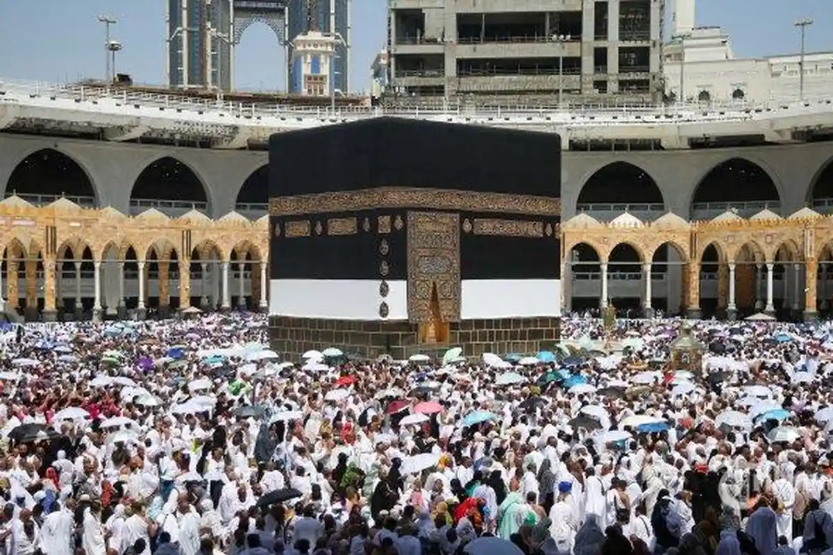 Segini Biaya Umroh Jamaah Calon Haji Furoda yang Dideportasi, Cukup Fantastis dan Beda Berkali Lipat