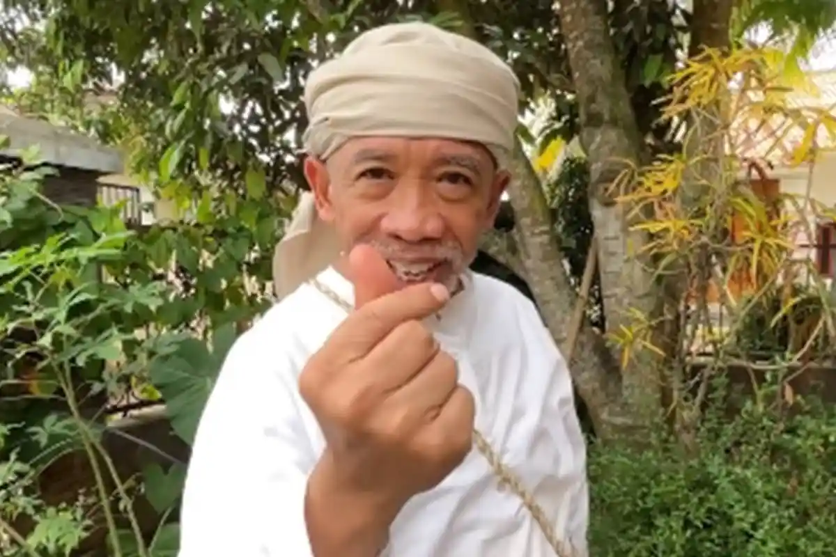 Masih Ingat Pelawak Qomar? Kini Lelang Lukisan Demi Biaya Kemoterapi, Nangis Diberi Uang Eko Patrio