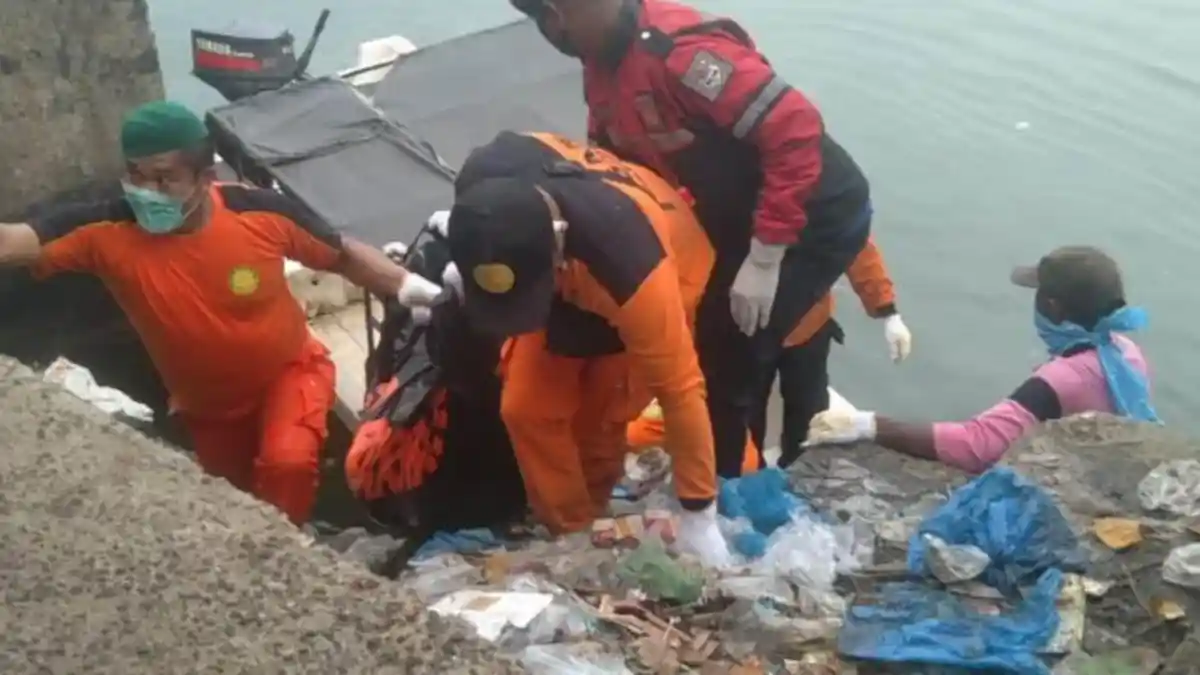 Mayat Tanpa Identitas Ditemukan Terapung di Laut, Dikebumikan di TPU Lhokseumawe