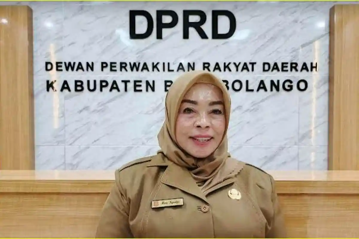 25 Anggota DPRD Bone Bolango Gunakan Pin Emas 5 gram dalam Pelantikan Hari Ini