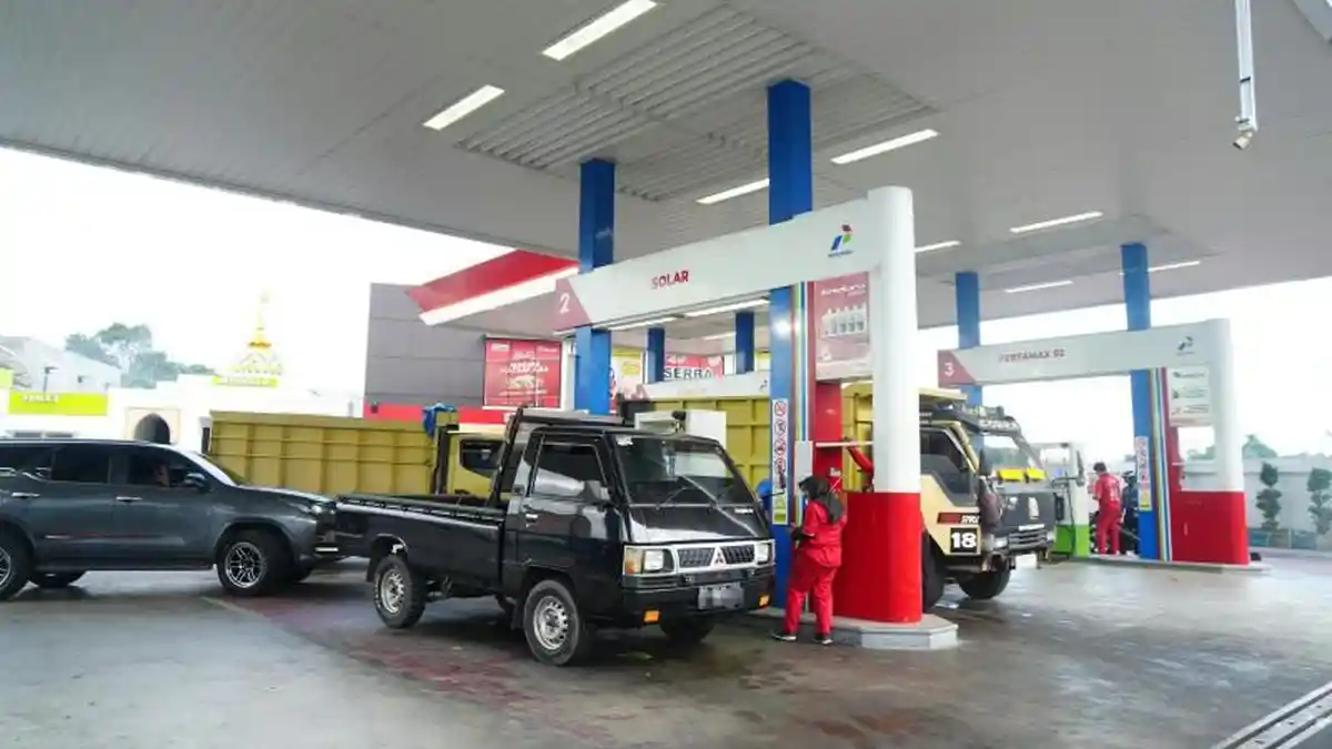 Pertamina Perketat Pemeriksaan QR Code Biosolar Sebelum Pengisian di ...