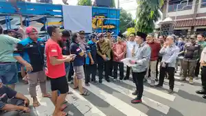 demo-sopir-truk-di-Kabupaten-Trenggalek-Jatim.jpg