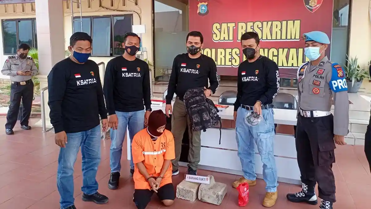 Sakit Hati Anak dan Istri Dihina, Pria di Bengkalis Nekat Bunuh Teman Sendiri