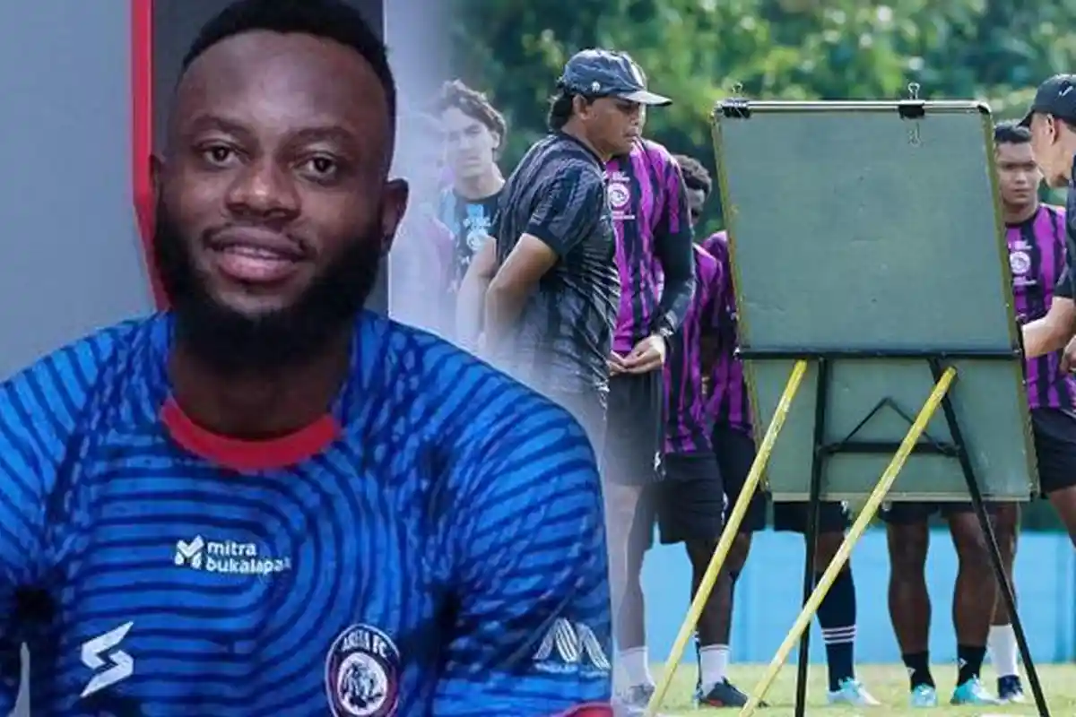 Berita Arema Hari Ini Populer: Charles Lokolingoy Jadi Gol Getter, Perombakan Pemain Ala Widodo