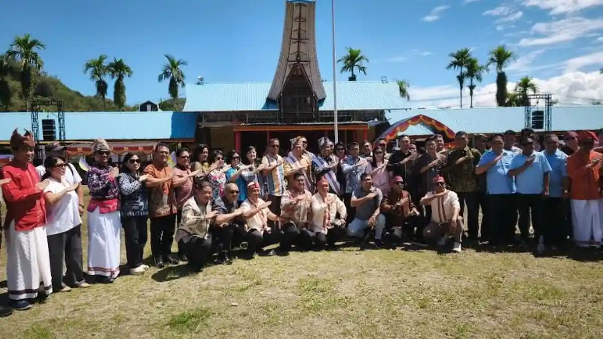Gubernur Sulut YSK Hadiri Pembukaan The Legend Of Pongtiku II di Pangala Rantepao Toraja