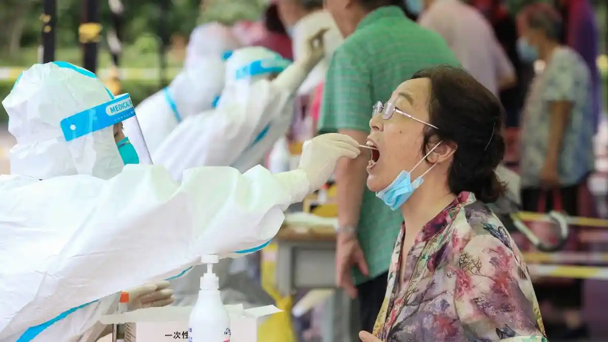 Mutasi Omicron yang Banyak Dikhawatirkan Bisa Buat Varian Ini Sulit Dilawan dan Dideteksi