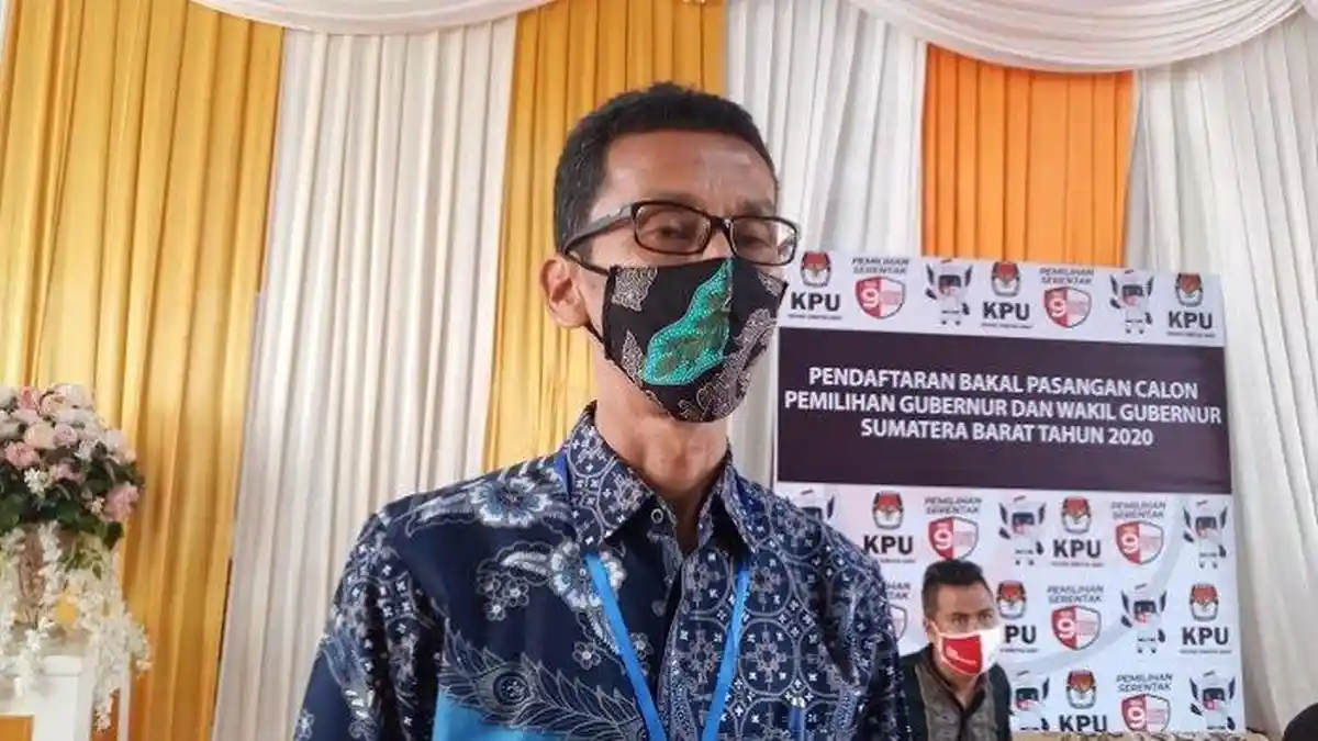 Amnasmen Diberhentikan dari Jabatan Ketua KPU Sumbar