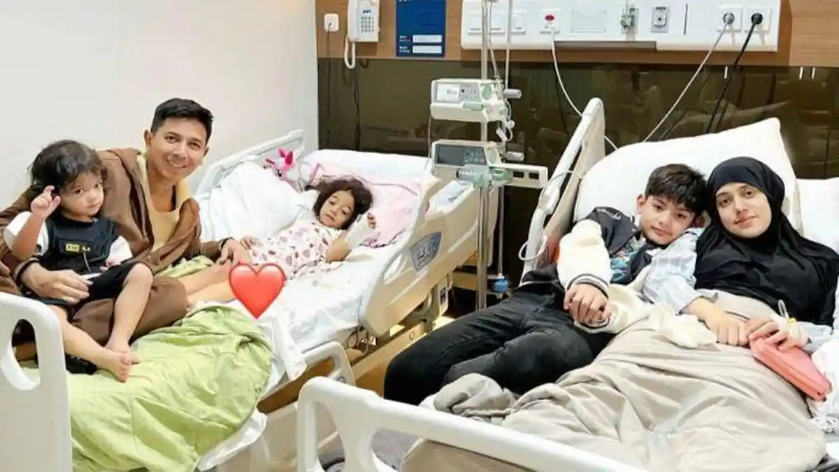Sonny Septian dan Fairuz A Rafiq Rayakan Lebaran di Rumah Sakit