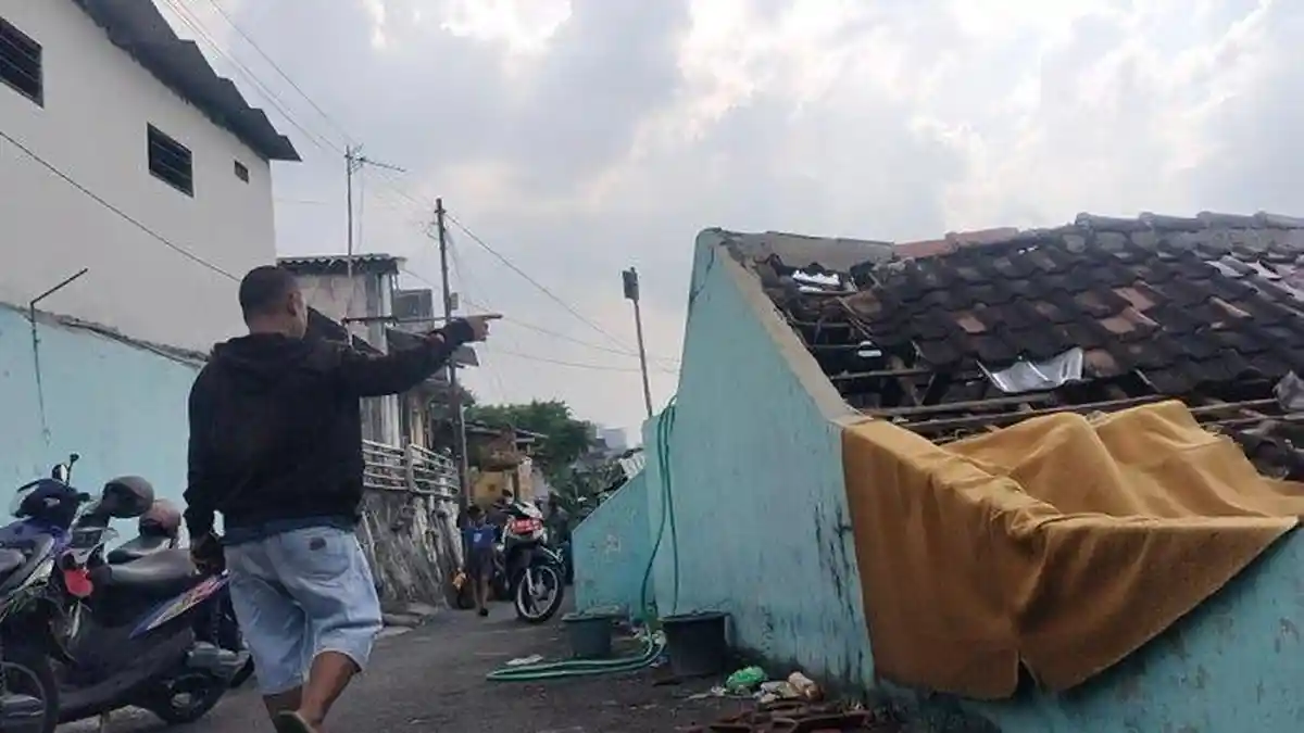 Detik-Detik Kebakaran Kos di Semarang Tewaskan 2 Kucing, Penghuni Syok