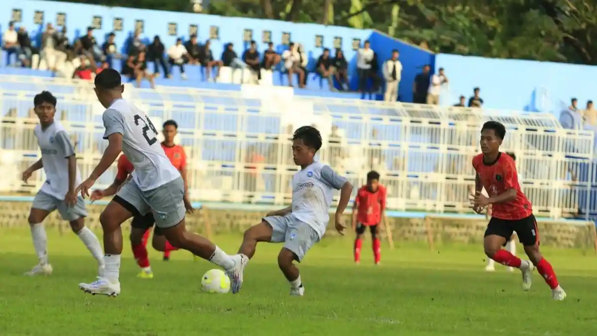 Persibara Dibuat Malu di Hadapan Ribuan Suporter Sendiri, Keok 1-2 dari PPSM