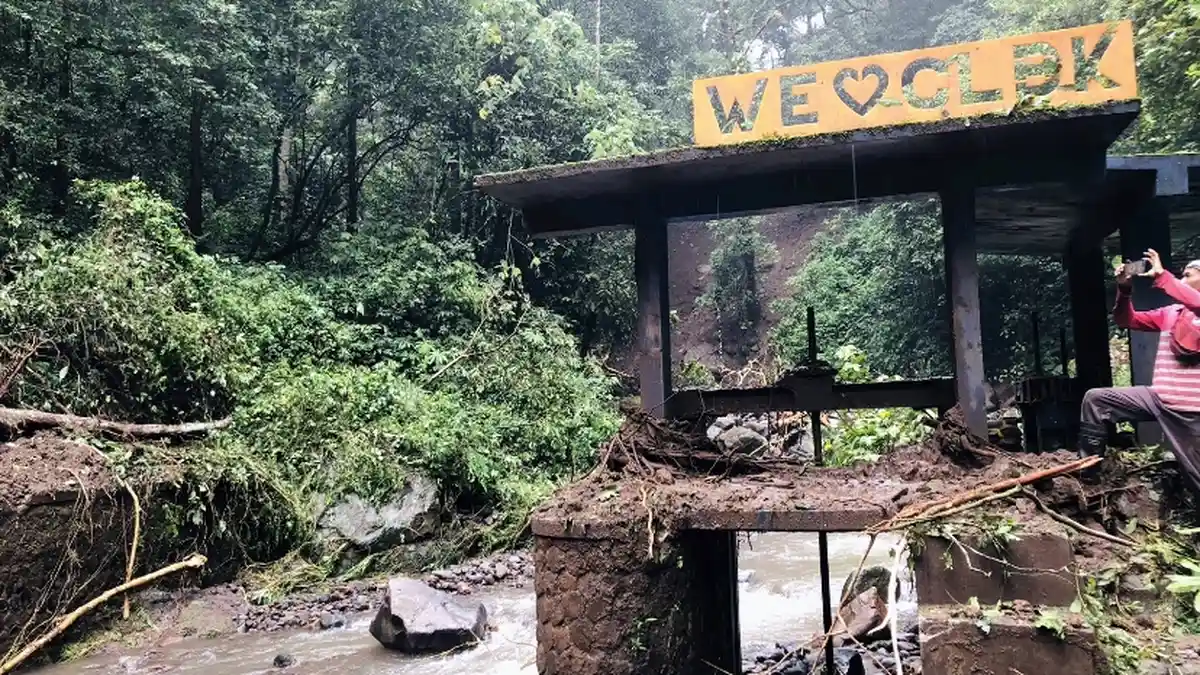 Mohon Maaf, Wisata CLBK Kabupaten Semarang Ditutup Sementara, Terimbas Pohon Tumbang dan Longsor