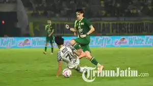 Laga-Persebaya-vs-Bali-United-pada-pekan-terakhir-Liga-1-20242025.jpg