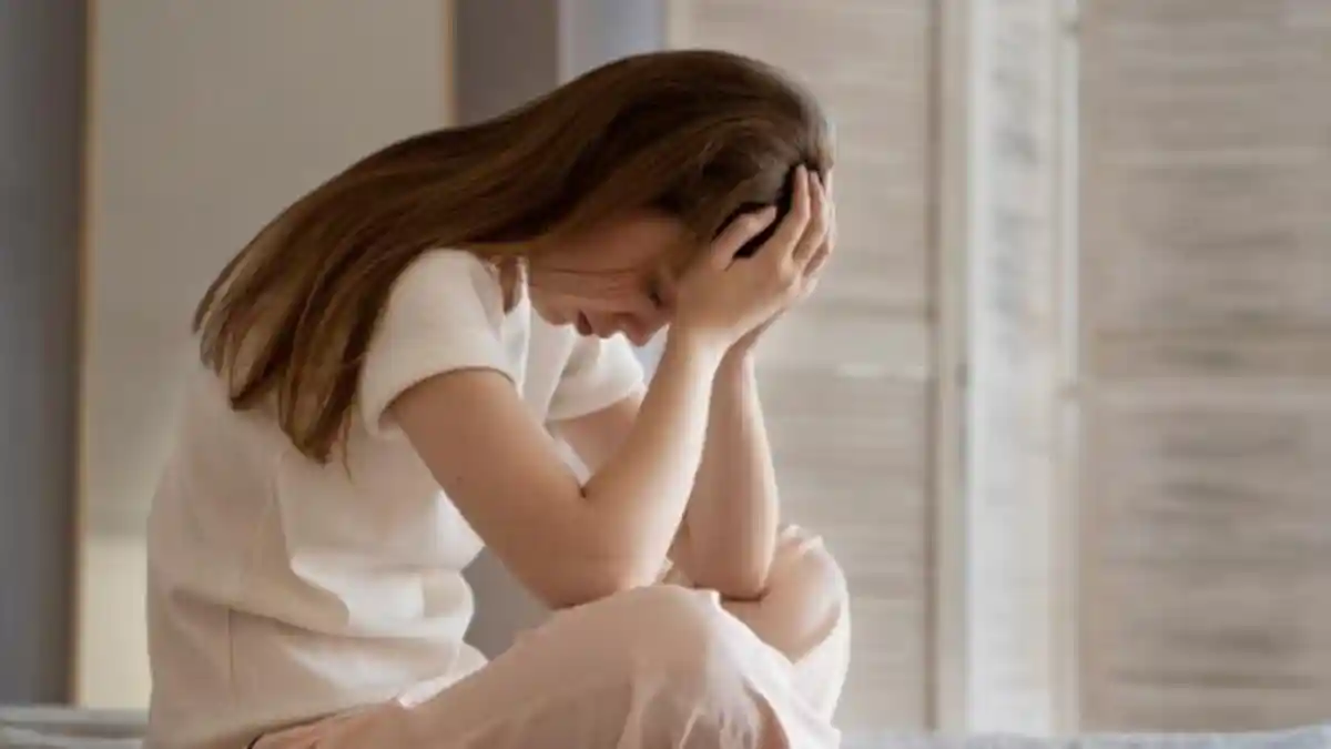 27 Pantun Ditinggal Nikah Mantan, Luapkan Isi Hati biar Cepat Move On, Bangkit dan Lupakan Doi