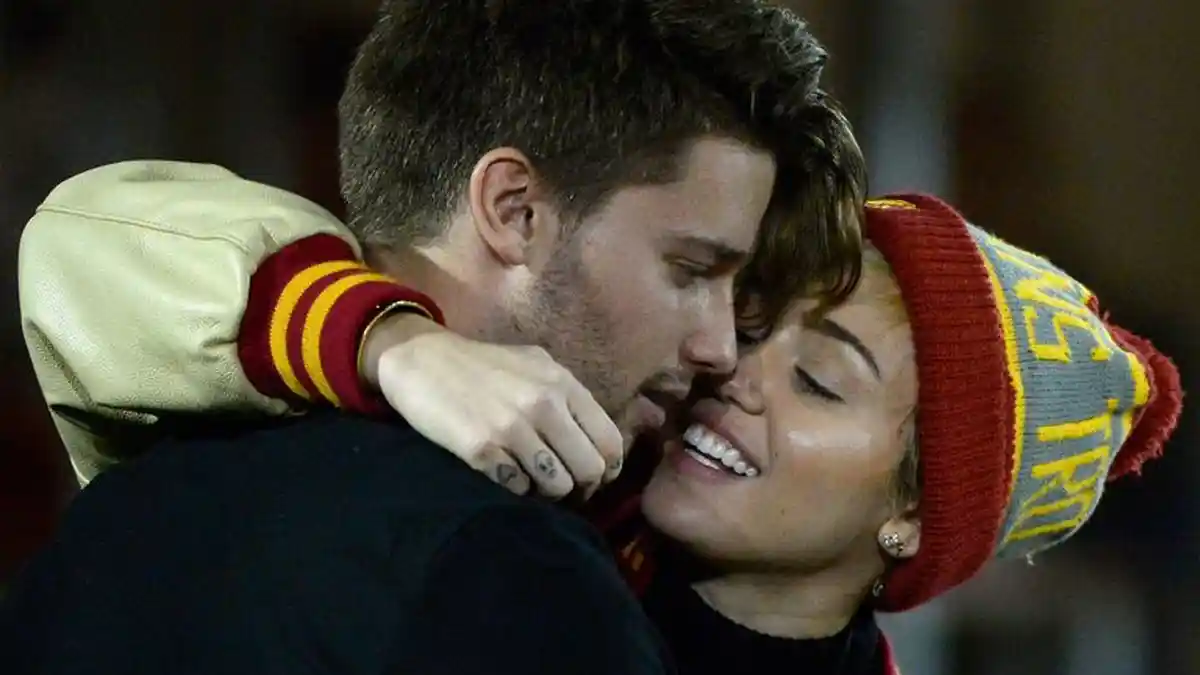 Miley Cyrus dan Liam Hemsworth Berpisah? Ini Perjalanan Putus Nyambung Pasangan Artis