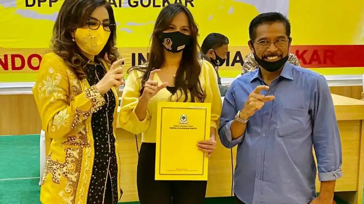 Victorine Lengkong Kantongi SK Golkar Maju di Pilkada Bitung
