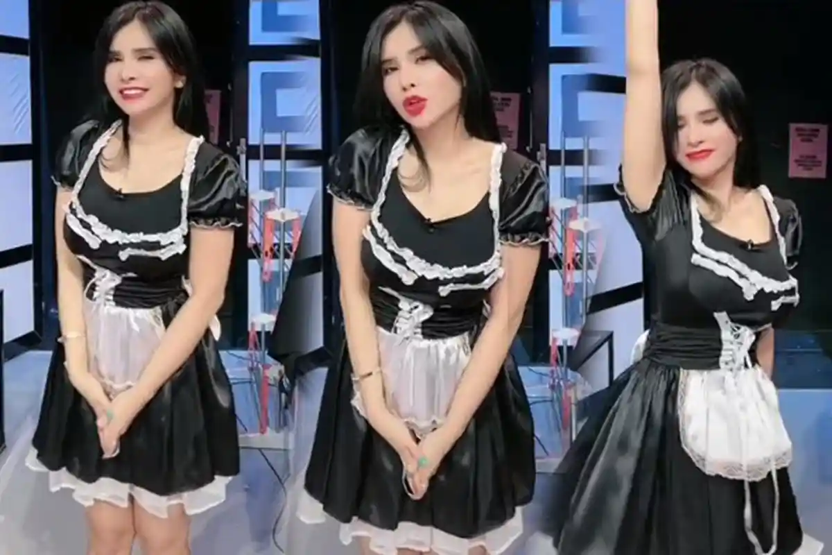 Maria Vania Joget Yamete Kudasai Pakai Baju Cosplay Pembantu, Idaman Pria