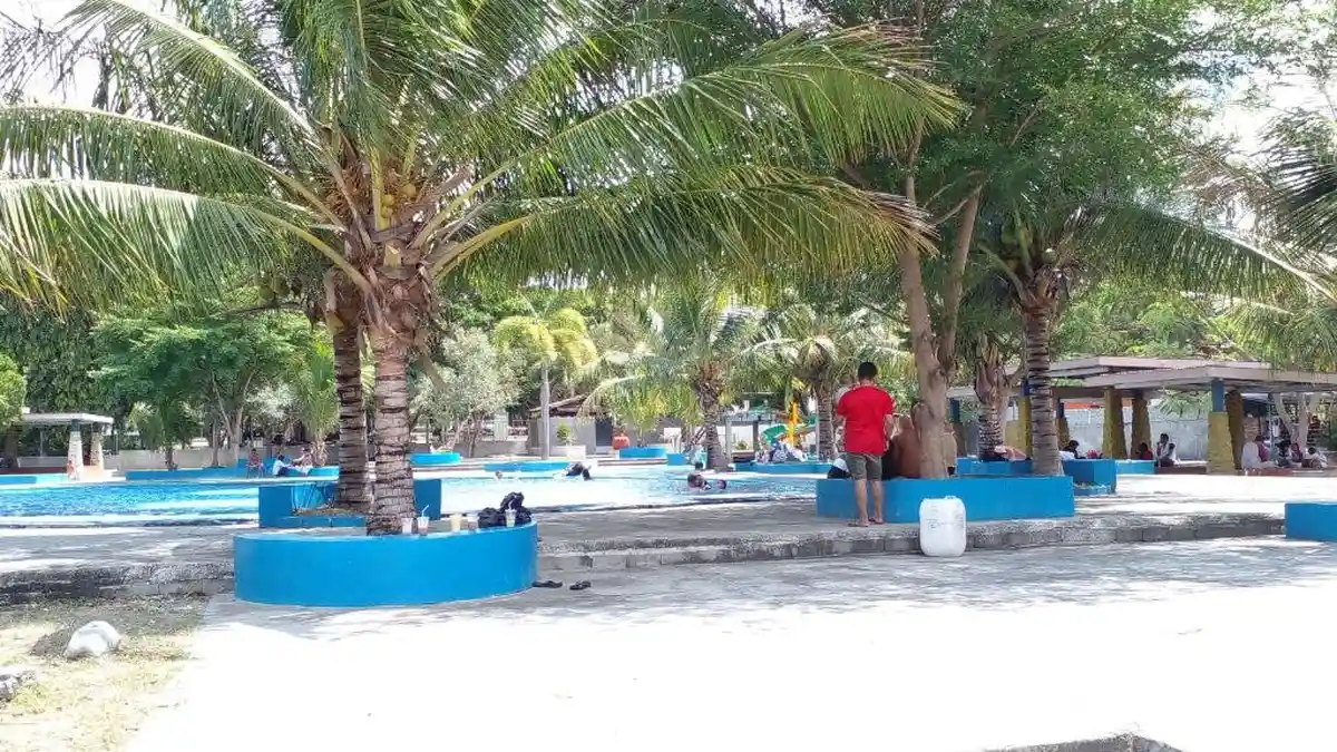 Pekan Terakhir November 2021, Kawasan Wisata Taipa Beach Dipadati Pengunjung - wisata-taipa-beach.jpg