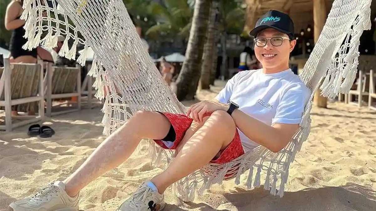 Tembus Omzet 8M di Shopee Live, dr. Richard Lee Ternyata Punya Kisah Hidup yang Inspiratif