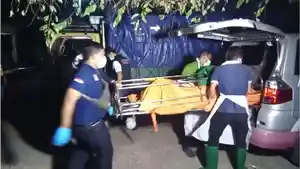 Jenazah-pengemudi-truk-yang-ditemukan-dalam-kondisi-bau-menyengat.jpg