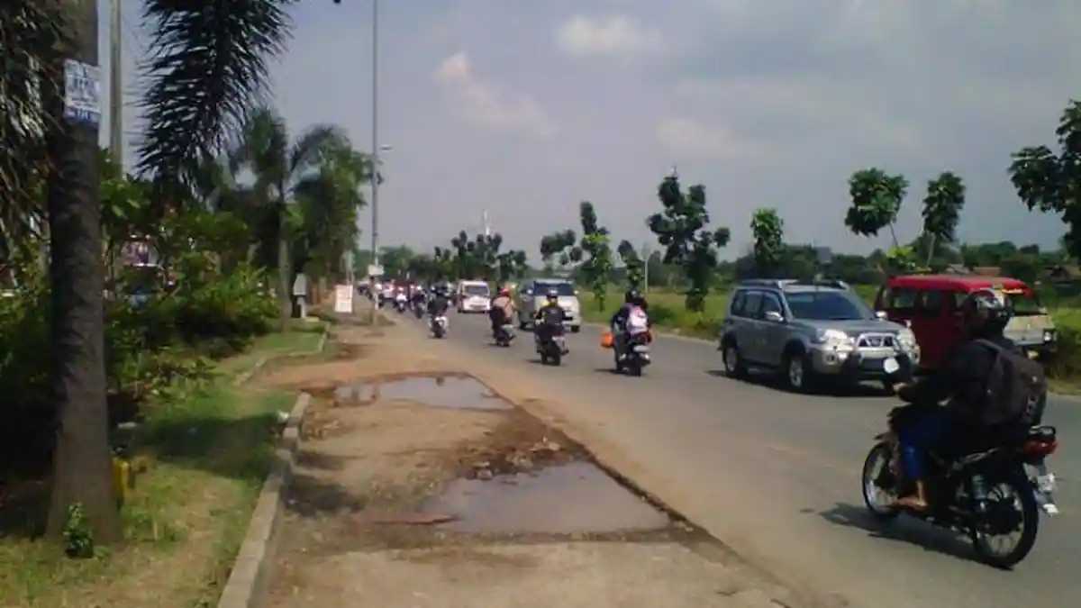 Perlu Diwaspada, Jalur Mudik Melalui Kalimalang