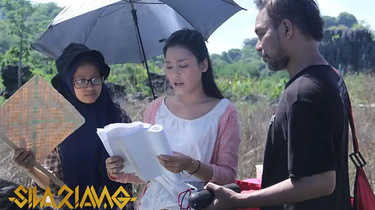 Andania Suri Matang Memernkan Wanita Bugis