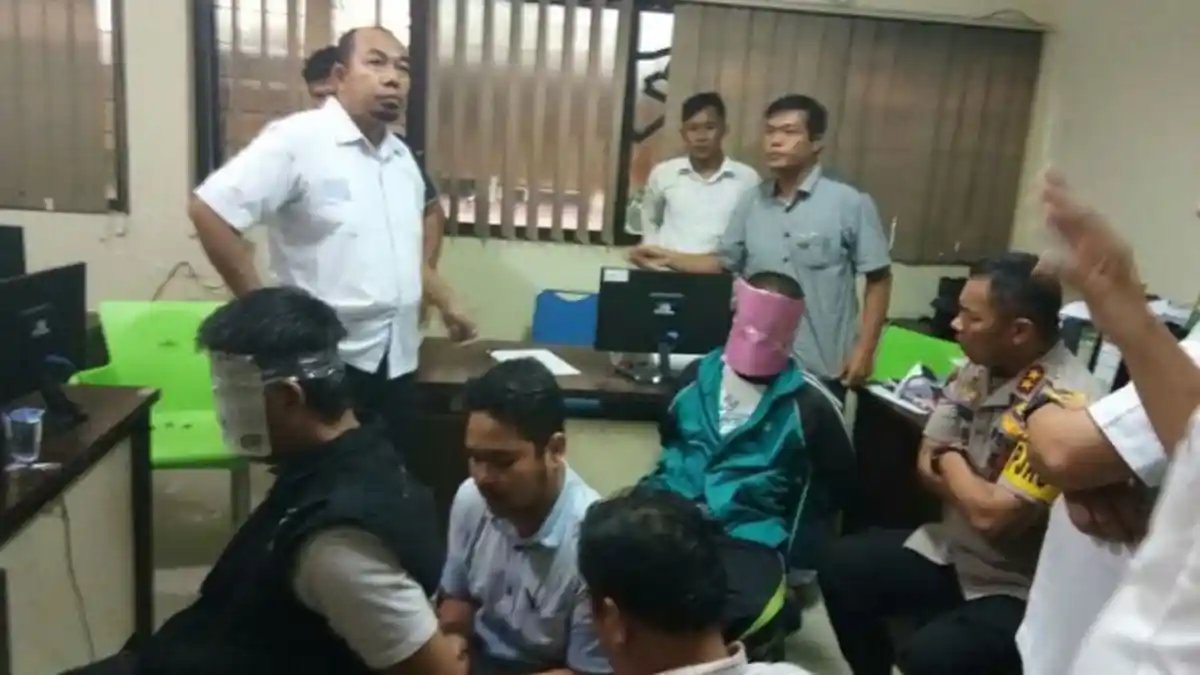 Tertangkap di Palembang, 2 Terduga Teroris Itu Berencana Serang Mako Brimob Depok