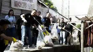 Aksi-Bersih-Mandiri-di-Palembang.jpg