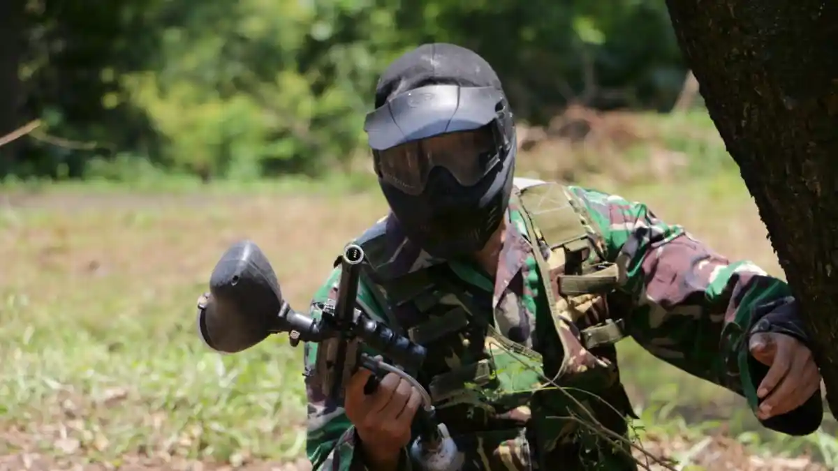 Hotel Patra Semarang Ajak Sejumlah Awak Media di Semarang Bermain Paintball