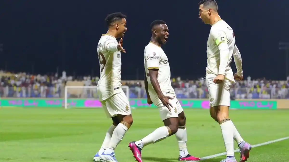 CRISTIANO Ronaldo Cetak Brace, Golnya Jadi Mimpi Buruk bagi Rival Al Nassr di Liga Arab Saudi