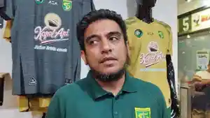 Manajer-Persebaya-Surabaya-Yahya-Alkatiri-2.jpg
