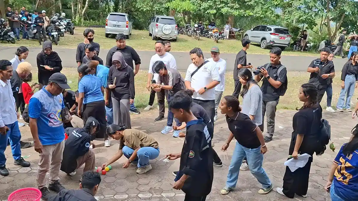 Fakultas Teknik UNIPA Meriahkan Dies Natalis dengan Lomba dan Senam