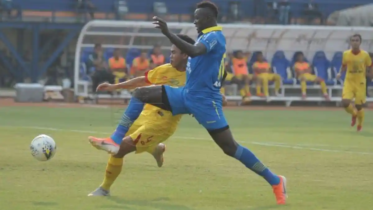 Persib Kalah di Kandang, PSIS Imbang, Begini Klasemen Liga 1 2019 Terbaru