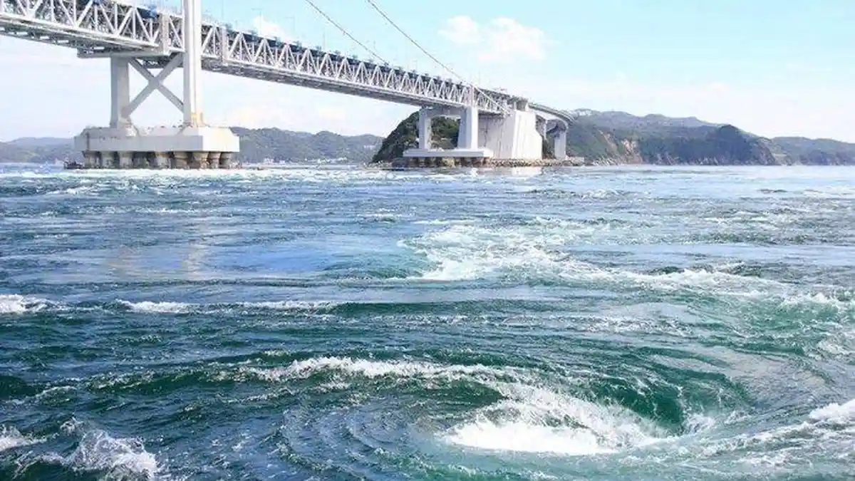 Rekomendasi 8 Tempat Wisata Unik di Jepang, Ada Pusaran Naruto!