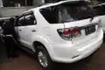 KPK Sita Mobil TPPU Wawan