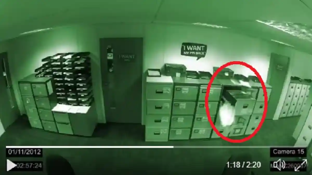 Serem! Video Mengerikan Ini Bakal Bikin Kamu Takut Bermalam-Malam Di Kantor