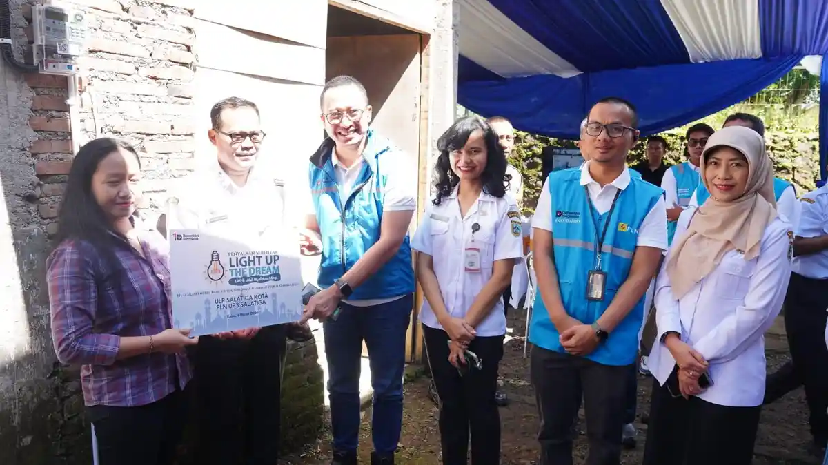 PLN UID Jateng dan DIY Hadirkan Terang Ramadan 1447 H Lewat Program Light Up The Dream di Salatiga