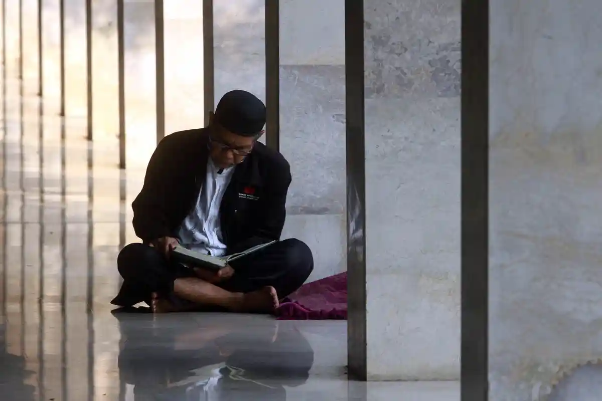 Doa Malam Lailatul Qadar, Lengkap dengan Ketentuan Melakukan Itikaf