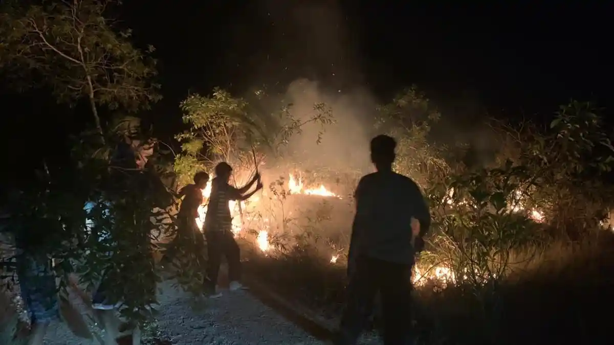 Kebakaran Lahan di Karimun Bikin Cemas Warga Kundur, Dua Jam Api Baru Padam