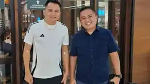 Foto-tim-RK-FT-Caption-Politisi-muda-asal-Minahasa-Tenggara-Mitra-Sulawesi-Utara.jpg