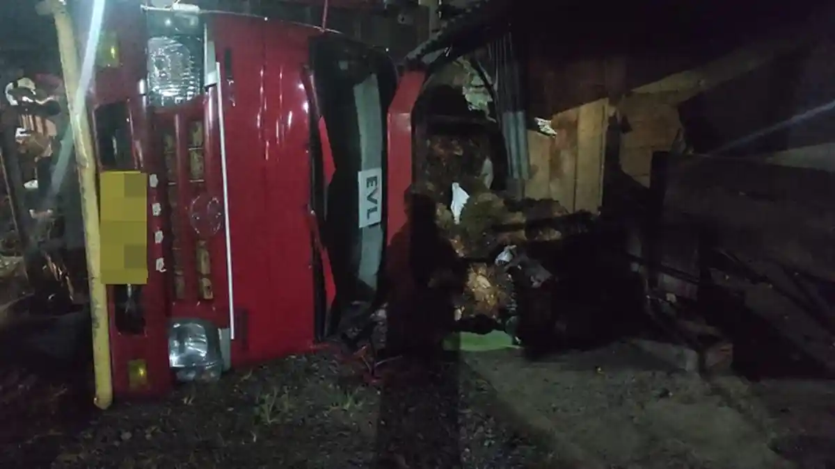 Kronologi Truk Pengangkut Sawit Terbalik di Jalinteng Sumatera Tebing Tinggi, Kaki Sopir Terjepit