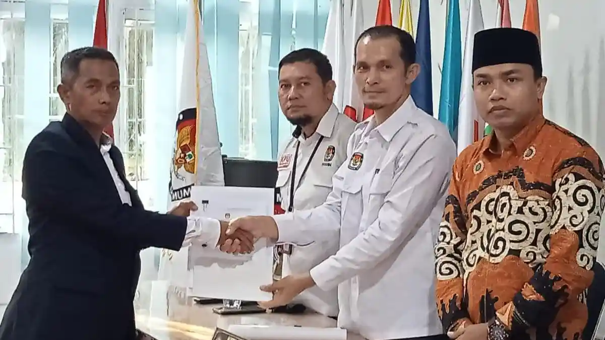 KPU Sarolangun Kembalikan Dokumen Pengajuan Bacaleg Partai Nasdem