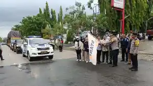 20241124_KPU-Paser-saat-melakukan-pendistribusian-logistik-Pilkada-2024.jpg