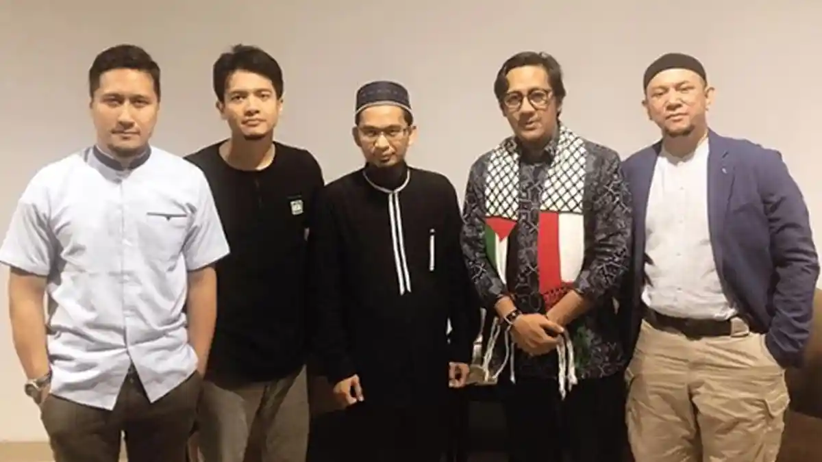 Momen Andre Taulany Bertemu Ustaz Adi Hidayat, Arie Untung : Ending yang Manis